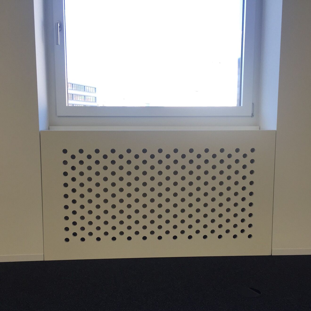 Radiatorverkleidung weiss